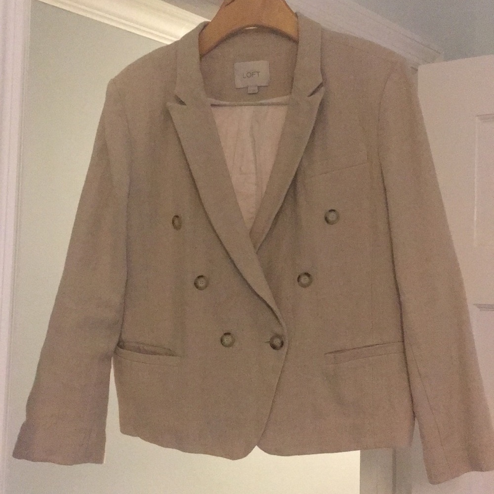 Khaki waist length linen blazer